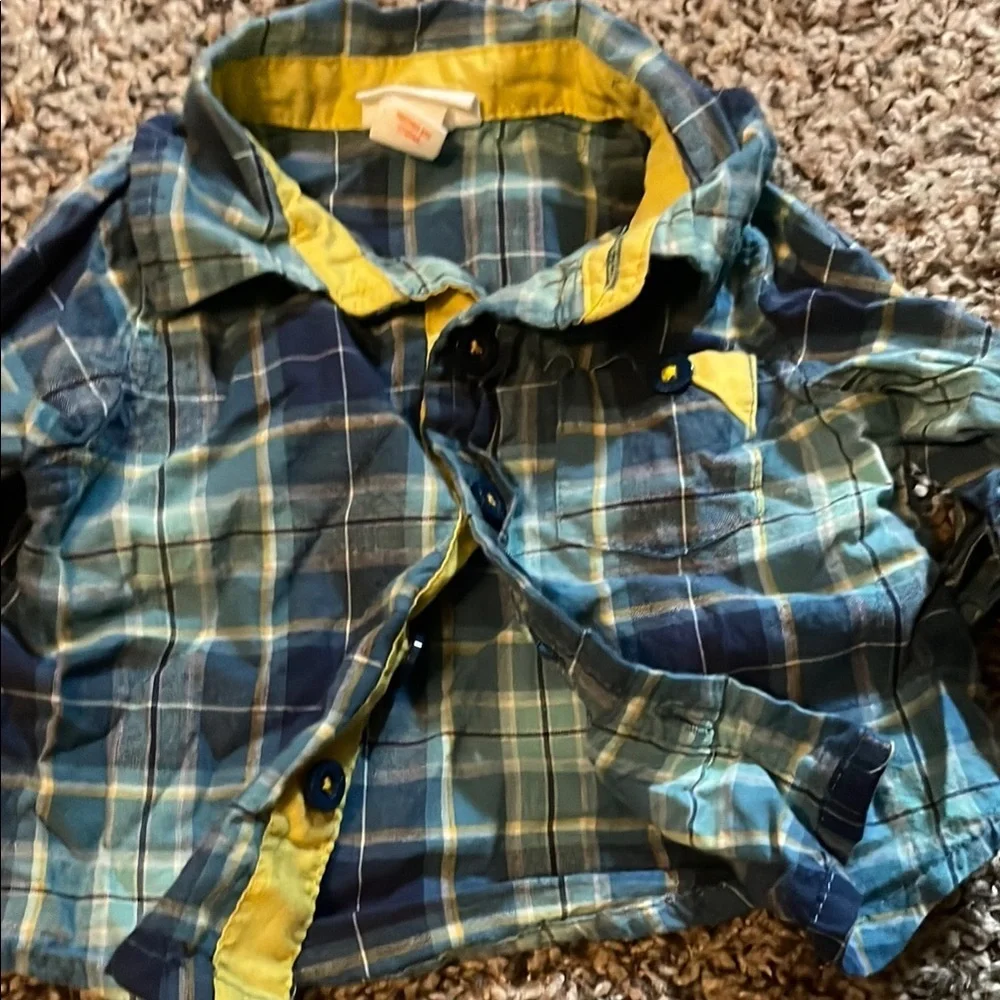 Cat & Jack Newborn Bundle Plaid Button Up, Jeans, long sleeve/short sleeve onsie